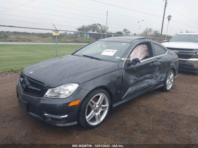 Photo 5 VIN: WDDGJ4HB3DG031156 - MERCEDES-BENZ C-CLASS 