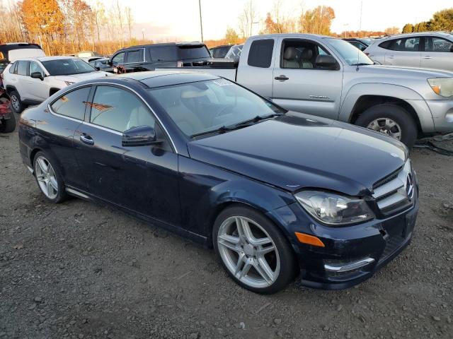 Photo 3 VIN: WDDGJ4HB3DG066909 - MERCEDES-BENZ C 250 