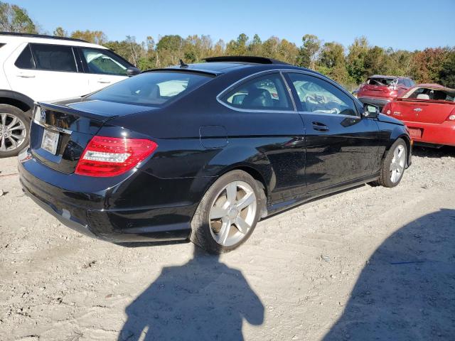 Photo 2 VIN: WDDGJ4HB3DG115994 - MERCEDES-BENZ C 250 