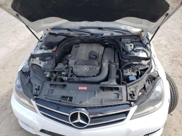 Photo 10 VIN: WDDGJ4HB3EG174643 - MERCEDES-BENZ C 250 