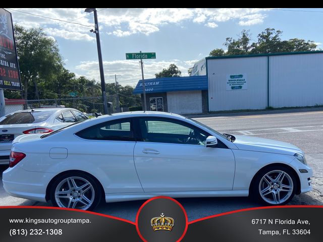 Photo 3 VIN: WDDGJ4HB3EG287508 - MERCEDES-BENZ C-CLASS 