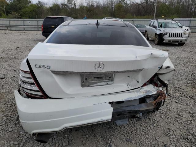 Photo 5 VIN: WDDGJ4HB3FG369658 - MERCEDES-BENZ C-CLASS 