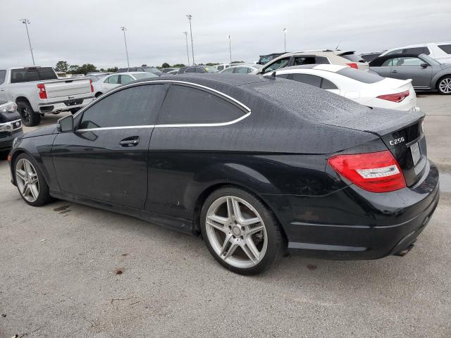 Photo 1 VIN: WDDGJ4HB3FG421371 - MERCEDES-BENZ C 250 