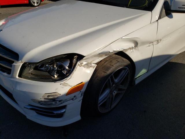 Photo 8 VIN: WDDGJ4HB3FG436324 - MERCEDES-BENZ C 250 