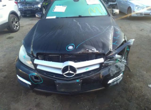 Photo 5 VIN: WDDGJ4HB4CF742983 - MERCEDES-BENZ C-CLASS 