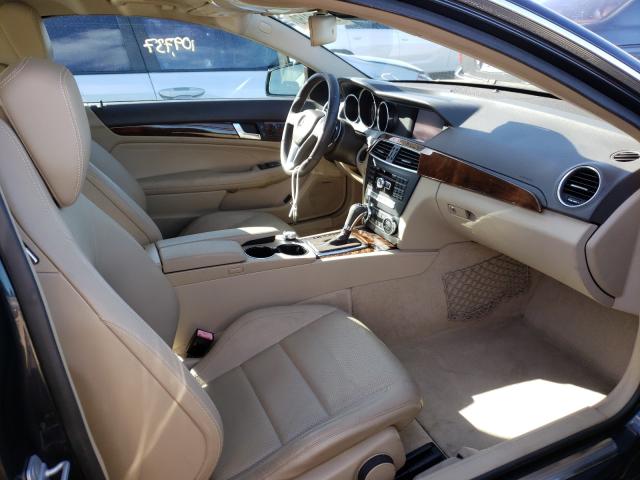 Photo 4 VIN: WDDGJ4HB4CF746239 - MERCEDES-BENZ C 250 