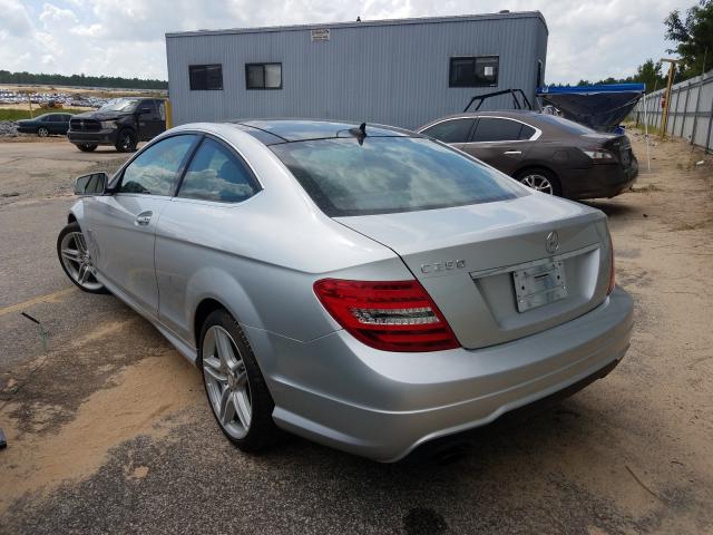 Photo 2 VIN: WDDGJ4HB4CF750971 - MERCEDES-BENZ C 250 