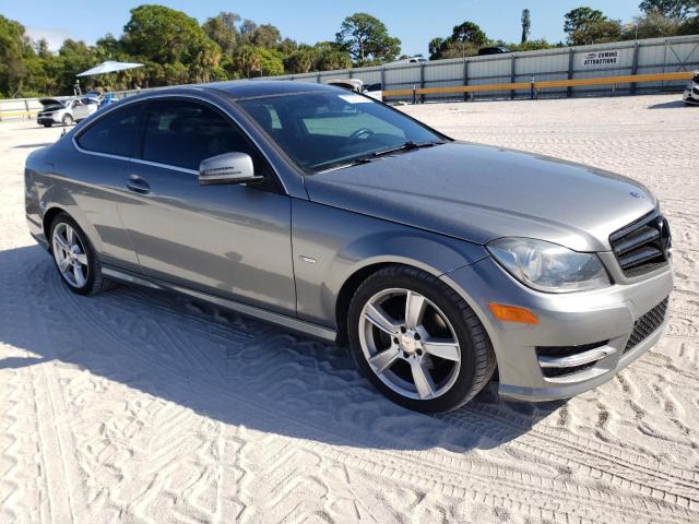 Photo 3 VIN: WDDGJ4HB4CF772503 - MERCEDES-BENZ C-CLASS 