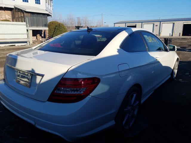 Photo 3 VIN: WDDGJ4HB4CF786689 - MERCEDES-BENZ C 250 