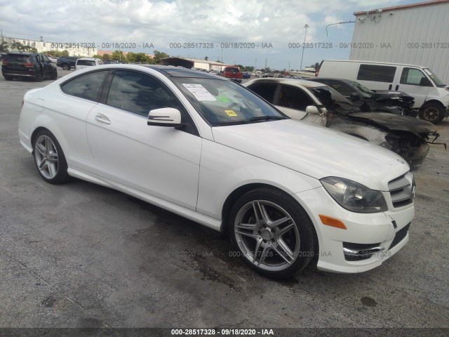 Photo 0 VIN: WDDGJ4HB4DG058771 - MERCEDES-BENZ C-CLASS 