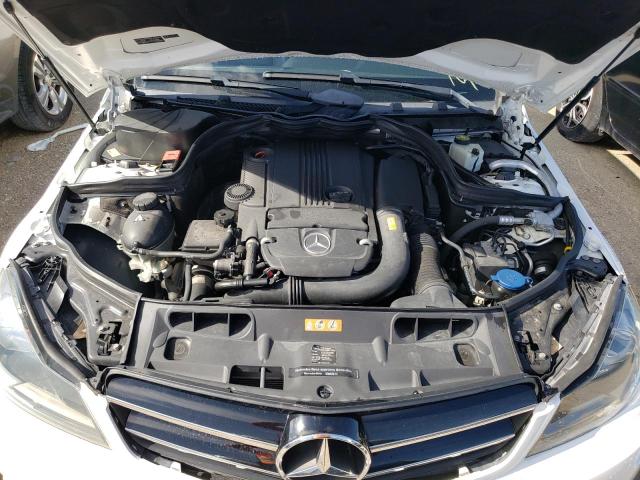 Photo 10 VIN: WDDGJ4HB4FG372018 - MERCEDES-BENZ C-CLASS 