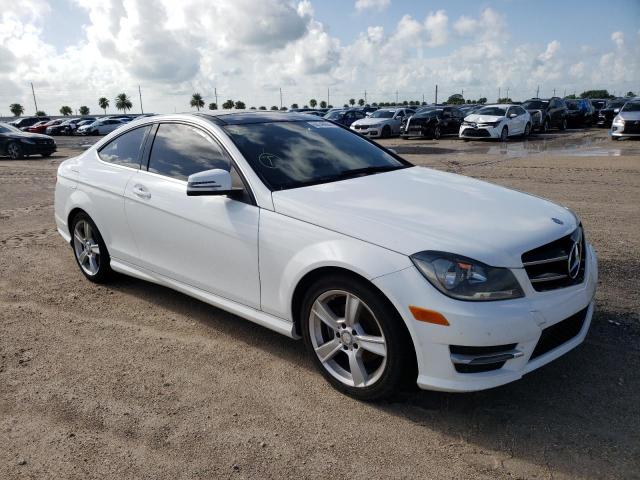 Photo 3 VIN: WDDGJ4HB4FG372018 - MERCEDES-BENZ C-CLASS 