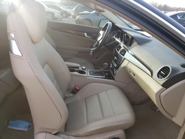 Photo 4 VIN: WDDGJ4HB4FG392124 - MERCEDES-BENZ C 250 