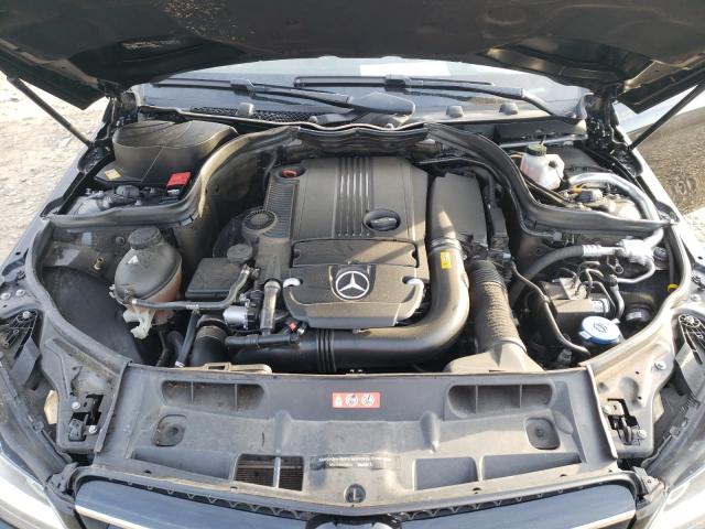 Photo 6 VIN: WDDGJ4HB4FG392124 - MERCEDES-BENZ C 250 