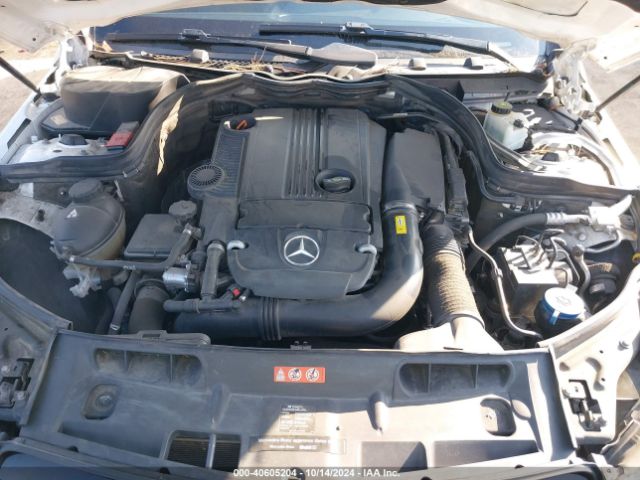 Photo 9 VIN: WDDGJ4HB4FG393578 - MERCEDES-BENZ C-CLASS 