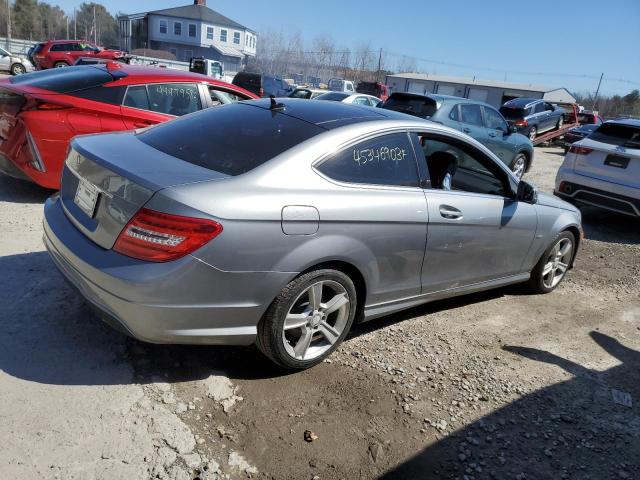 Photo 2 VIN: WDDGJ4HB5CF768234 - MERCEDES-BENZ C-CLASS 