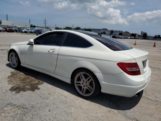 Photo 1 VIN: WDDGJ4HB5CF816329 - MERCEDES-BENZ C 250 