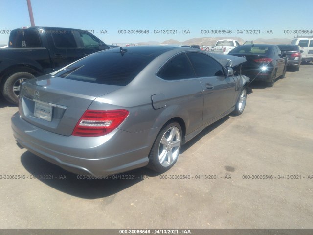 Photo 3 VIN: WDDGJ4HB5DG004864 - MERCEDES-BENZ C-CLASS 