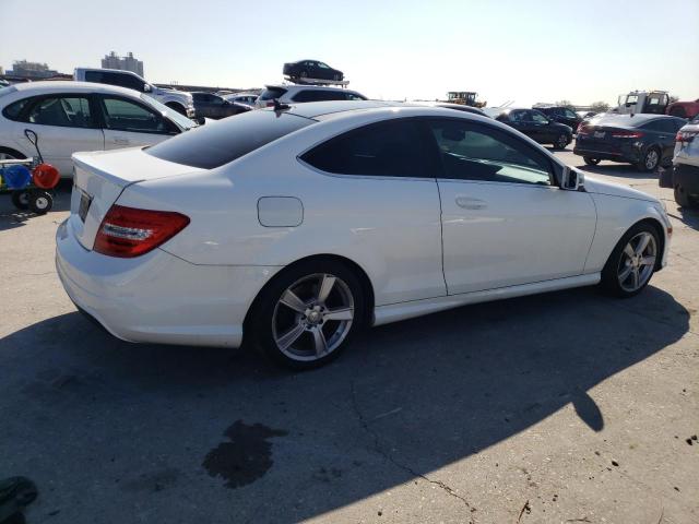 Photo 2 VIN: WDDGJ4HB5DG008476 - MERCEDES-BENZ C 250 