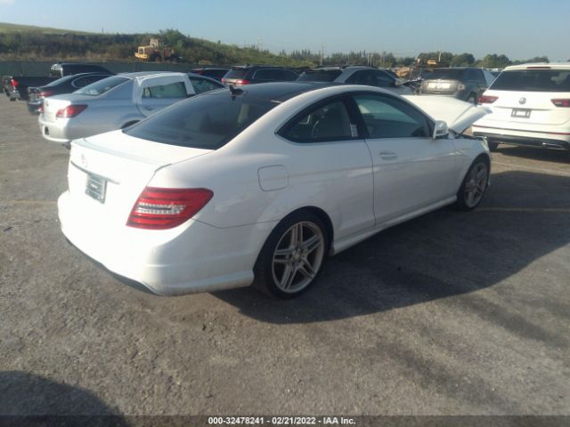 Photo 3 VIN: WDDGJ4HB5EG186373 - MERCEDES-BENZ C-CLASS 