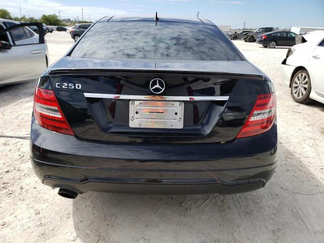 Photo 5 VIN: WDDGJ4HB5EG267518 - MERCEDES-BENZ C-CLASS 