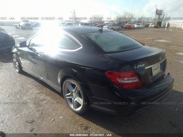 Photo 2 VIN: WDDGJ4HB5EG283217 - MERCEDES-BENZ C-CLASS 