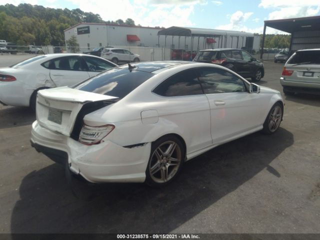 Photo 3 VIN: WDDGJ4HB5FG386087 - MERCEDES-BENZ C-CLASS 