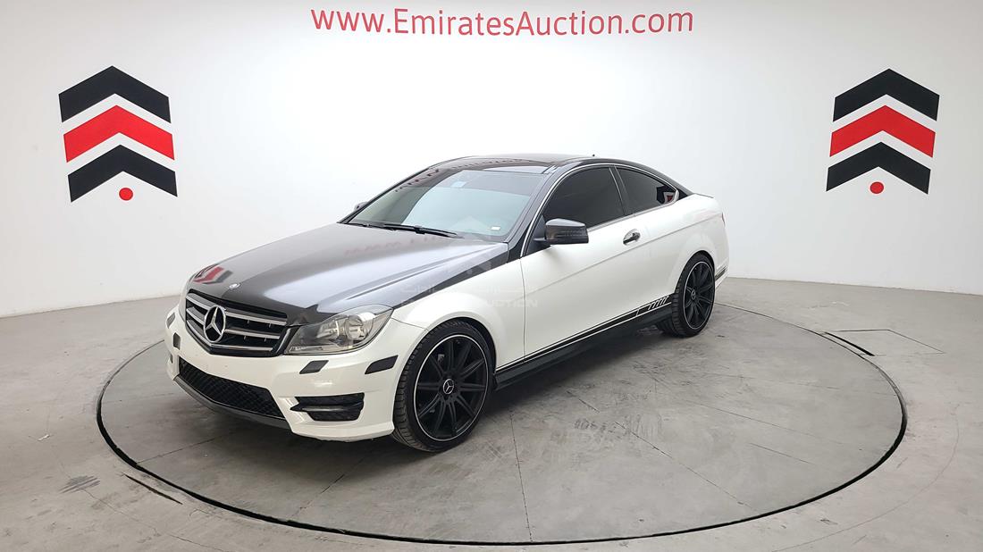 Photo 5 VIN: WDDGJ4HB5FG391550 - MERCEDES C 