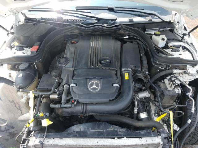 Photo 6 VIN: WDDGJ4HB5FG398840 - MERCEDES-BENZ C 250 