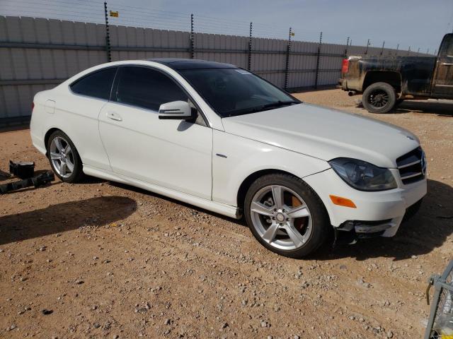 Photo 3 VIN: WDDGJ4HB6CF774236 - MERCEDES-BENZ C 250 