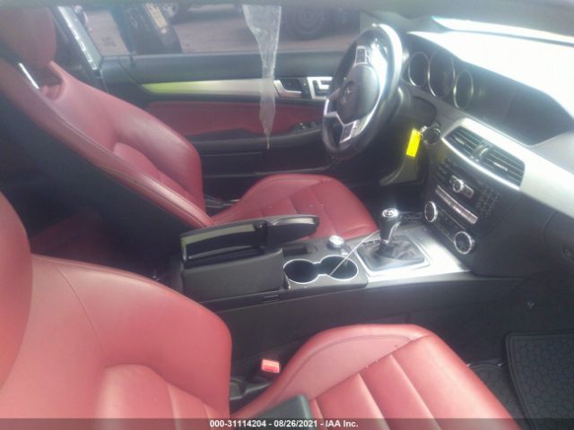 Photo 4 VIN: WDDGJ4HB6CF778304 - MERCEDES-BENZ C-CLASS 