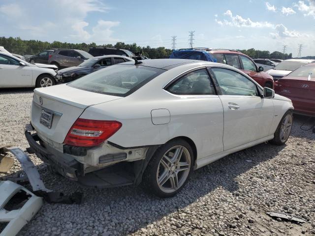 Photo 2 VIN: WDDGJ4HB6CF866835 - MERCEDES-BENZ C 250 