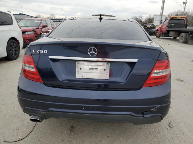 Photo 5 VIN: WDDGJ4HB6CF907318 - MERCEDES-BENZ C 250 