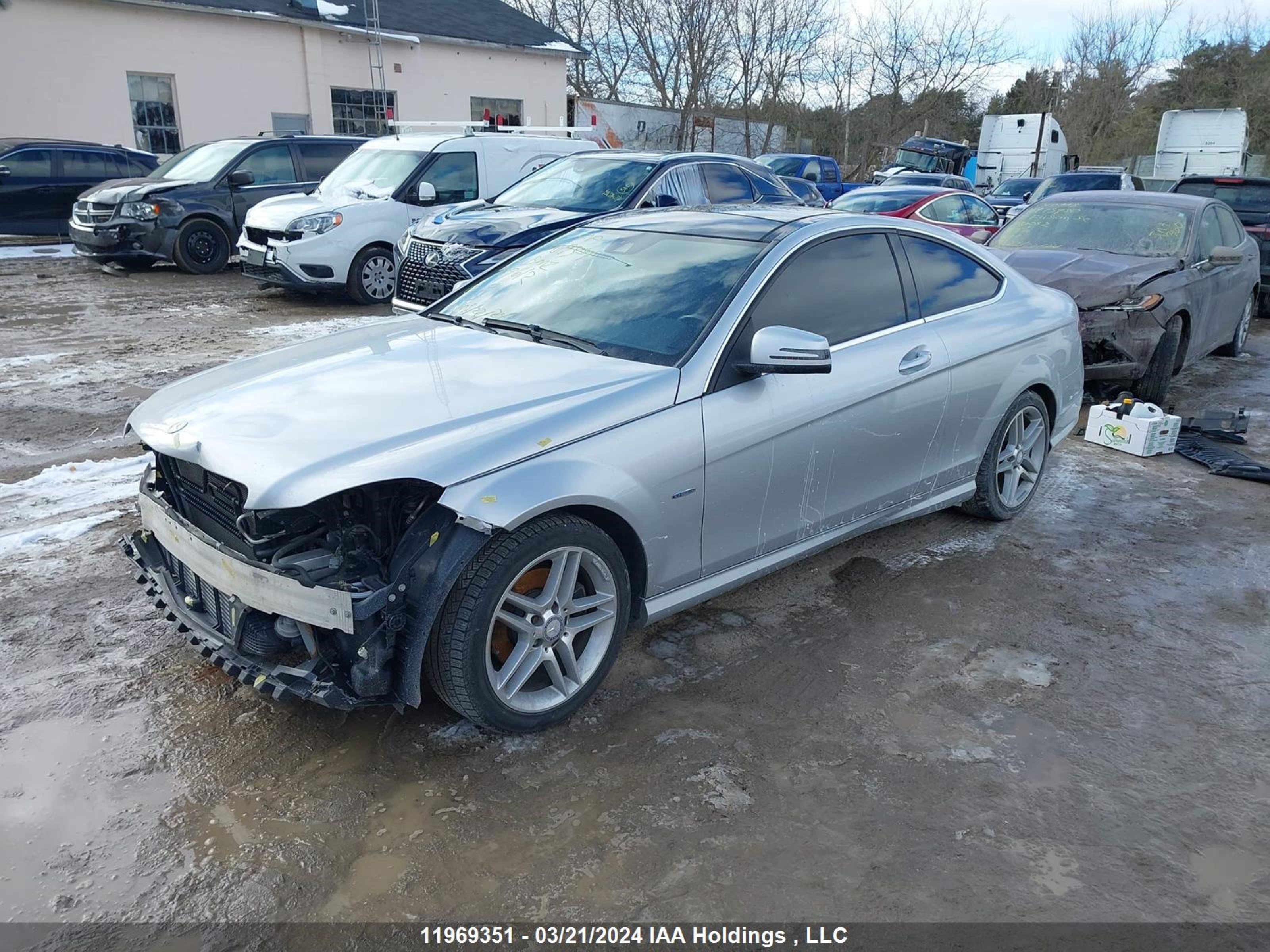 Photo 1 VIN: WDDGJ4HB6CF929612 - MERCEDES-BENZ C-KLASSE 