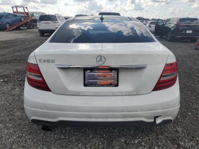 Photo 5 VIN: WDDGJ4HB6DF954317 - MERCEDES-BENZ C-CLASS 