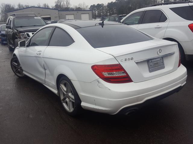 Photo 2 VIN: WDDGJ4HB6DF956780 - MERCEDES-BENZ C 250 