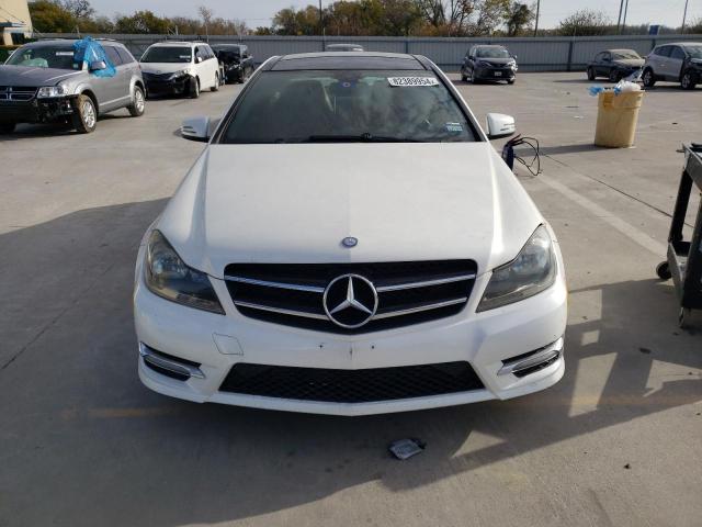 Photo 4 VIN: WDDGJ4HB6DG003724 - MERCEDES-BENZ C250 