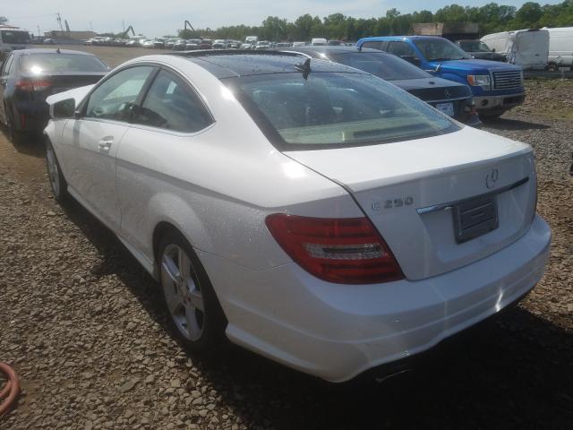 Photo 2 VIN: WDDGJ4HB6DG020846 - MERCEDES-BENZ C 250 