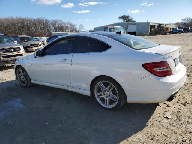 Photo 1 VIN: WDDGJ4HB6DG152120 - MERCEDES-BENZ C-CLASS 