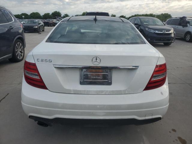 Photo 5 VIN: WDDGJ4HB6EG257869 - MERCEDES-BENZ C-CLASS 