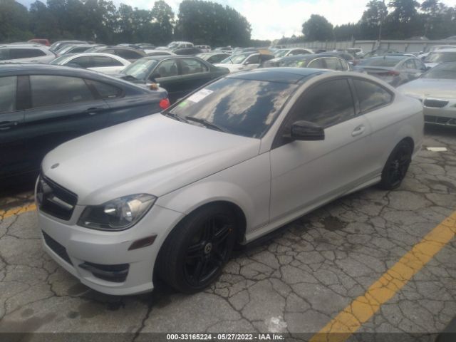 Photo 1 VIN: WDDGJ4HB6FG368794 - MERCEDES-BENZ C-CLASS 