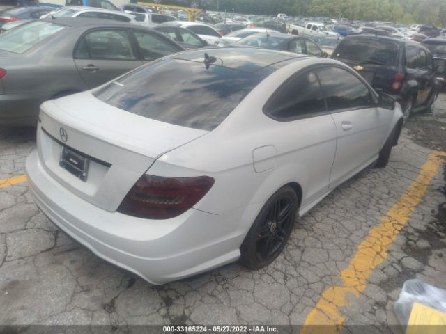 Photo 3 VIN: WDDGJ4HB6FG368794 - MERCEDES-BENZ C-CLASS 