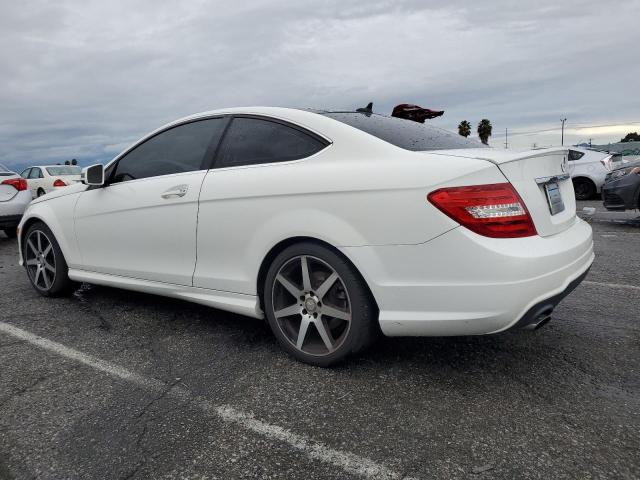 Photo 1 VIN: WDDGJ4HB6FG371730 - MERCEDES-BENZ C-CLASS 