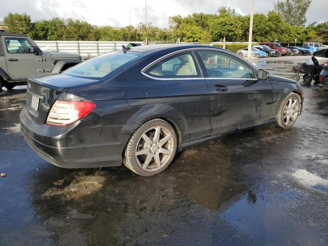 Photo 2 VIN: WDDGJ4HB6FG372795 - MERCEDES-BENZ C 250 