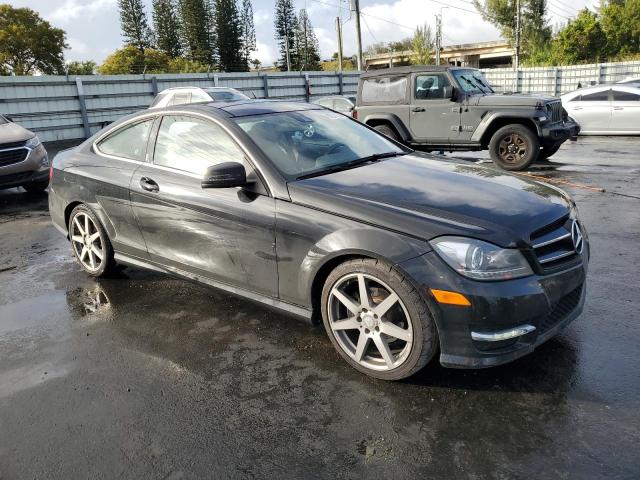 Photo 3 VIN: WDDGJ4HB6FG372795 - MERCEDES-BENZ C 250 