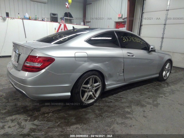 Photo 3 VIN: WDDGJ4HB6FG414785 - MERCEDES-BENZ C-CLASS 