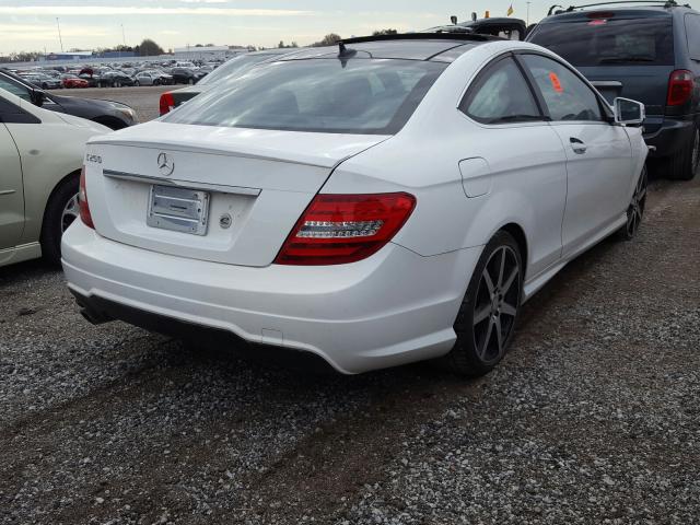 Photo 3 VIN: WDDGJ4HB6FG418335 - MERCEDES-BENZ C 250 