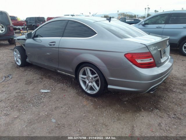 Photo 2 VIN: WDDGJ4HB7DF990677 - MERCEDES-BENZ C-CLASS 