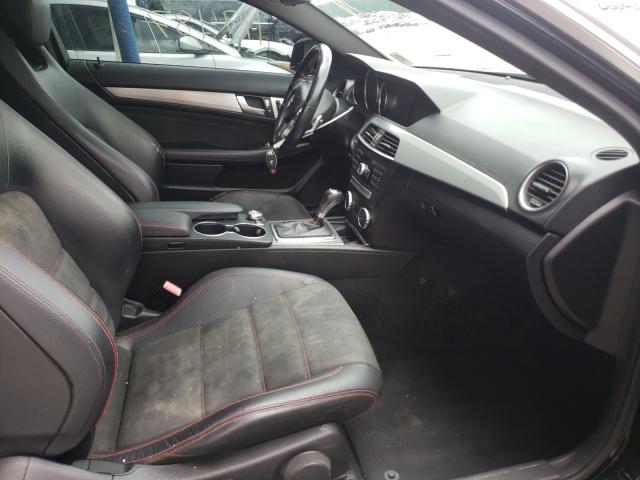 Photo 4 VIN: WDDGJ4HB7DG047893 - MERCEDES-BENZ C 250 