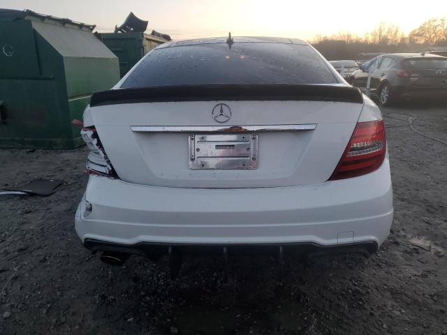 Photo 5 VIN: WDDGJ4HB7DG049773 - MERCEDES-BENZ C-CLASS 